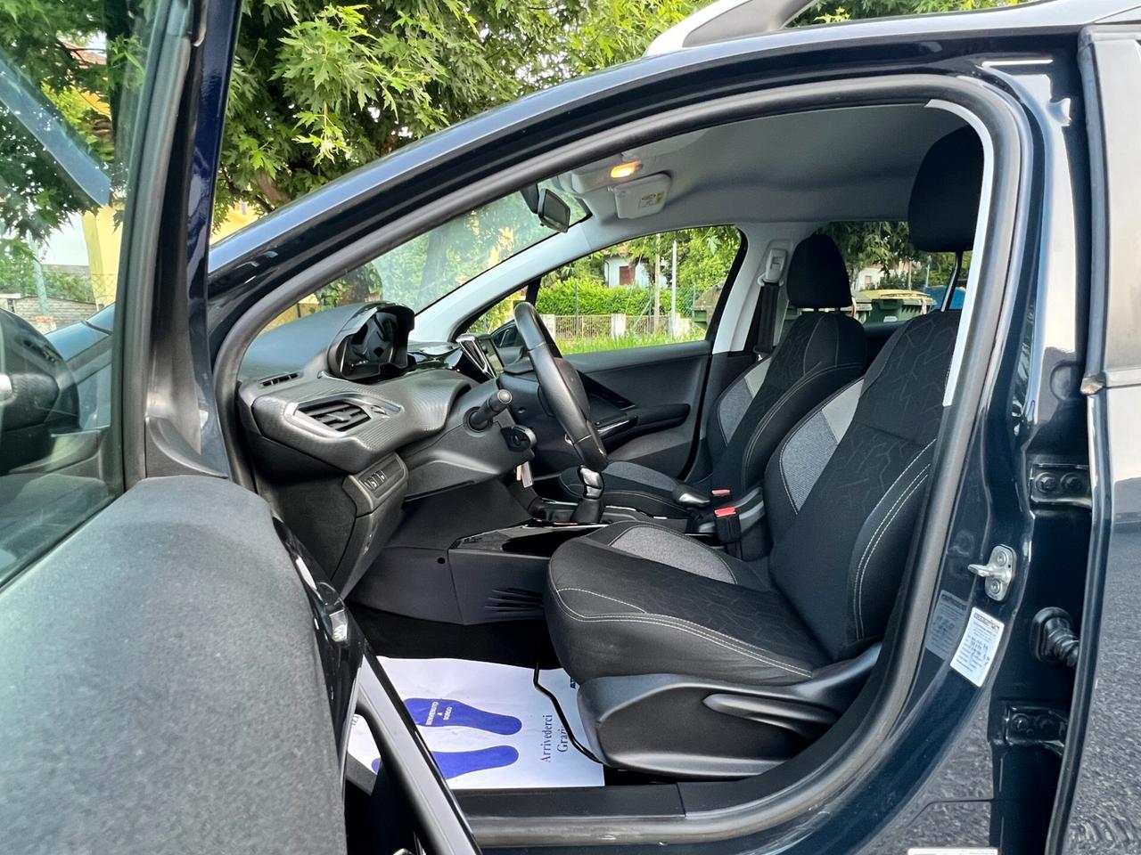 Peugeot 2008 PureTech 82 S&S Allure