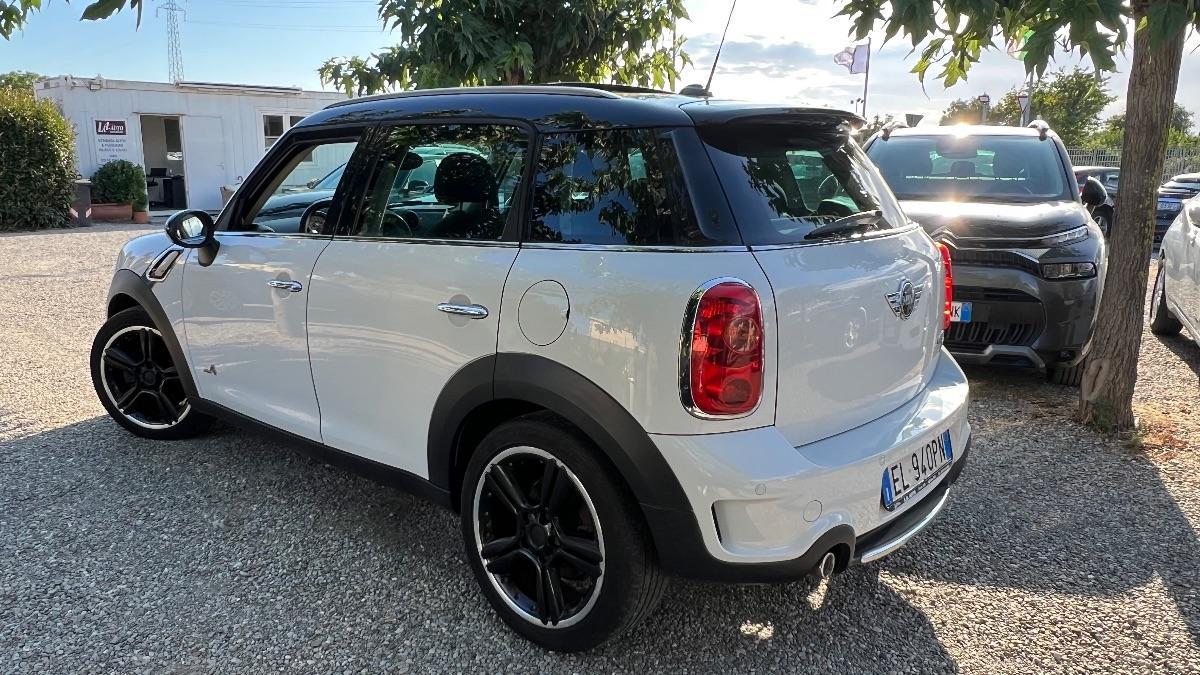 MINI - Countryman Mini 2.0 Cooper SD all4