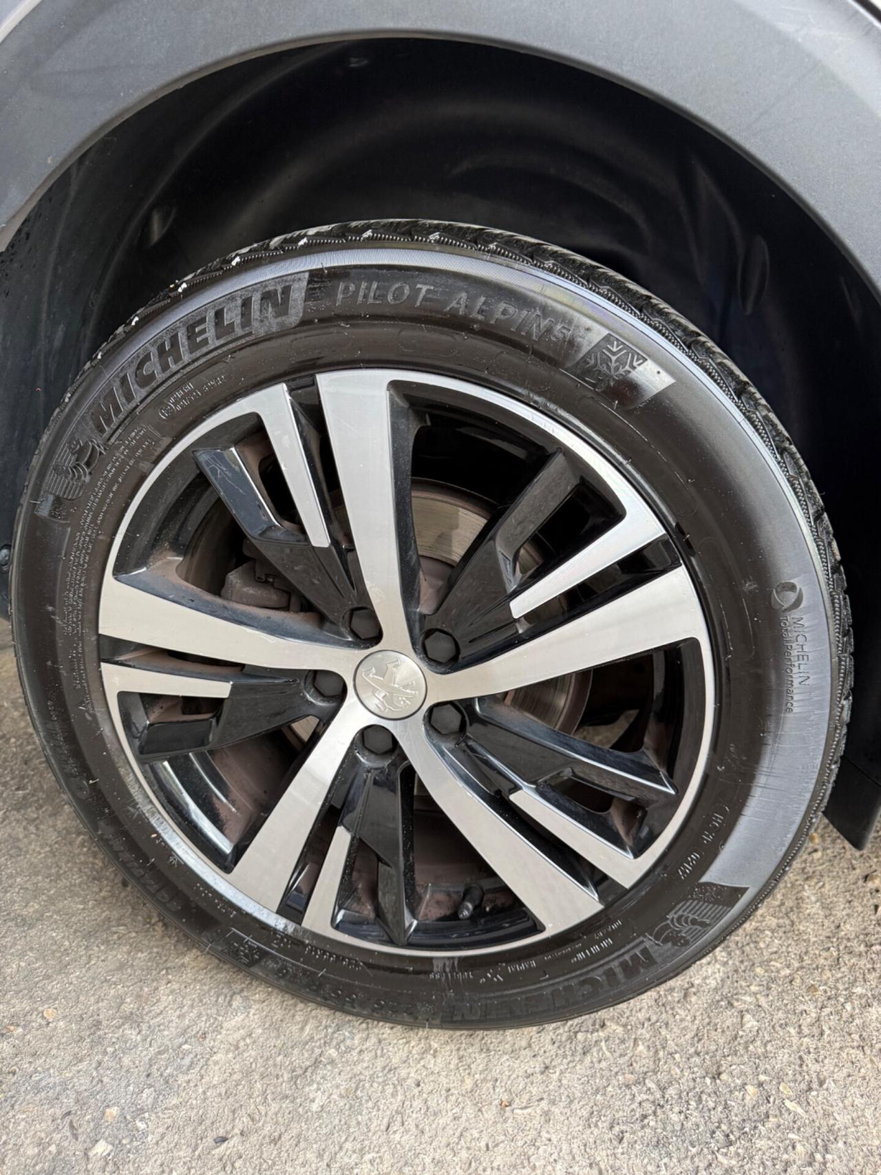 Peugeot 3008 1.5 diesel EAT8 GT tetto apribile 2022