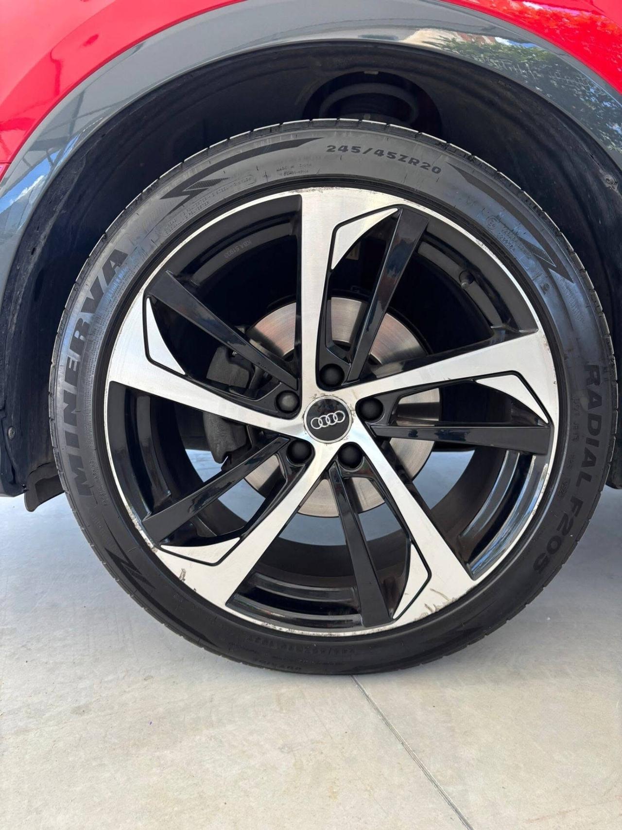 Audi Q3 35 TDI S line Sport Back ì\ì\ì\