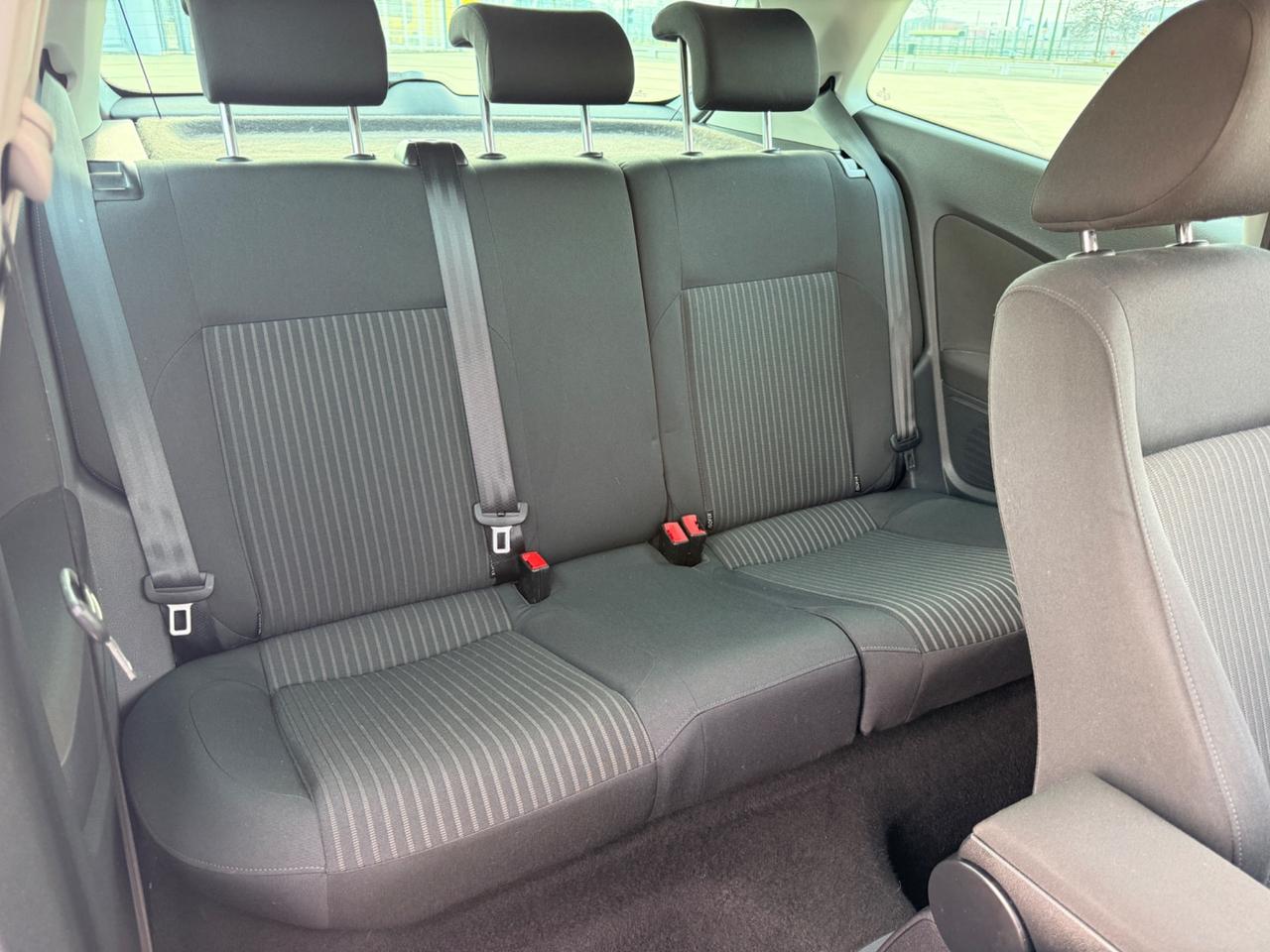 Volkswagen Polo 1.4 DSG 3p. Highline “POCHI KM”