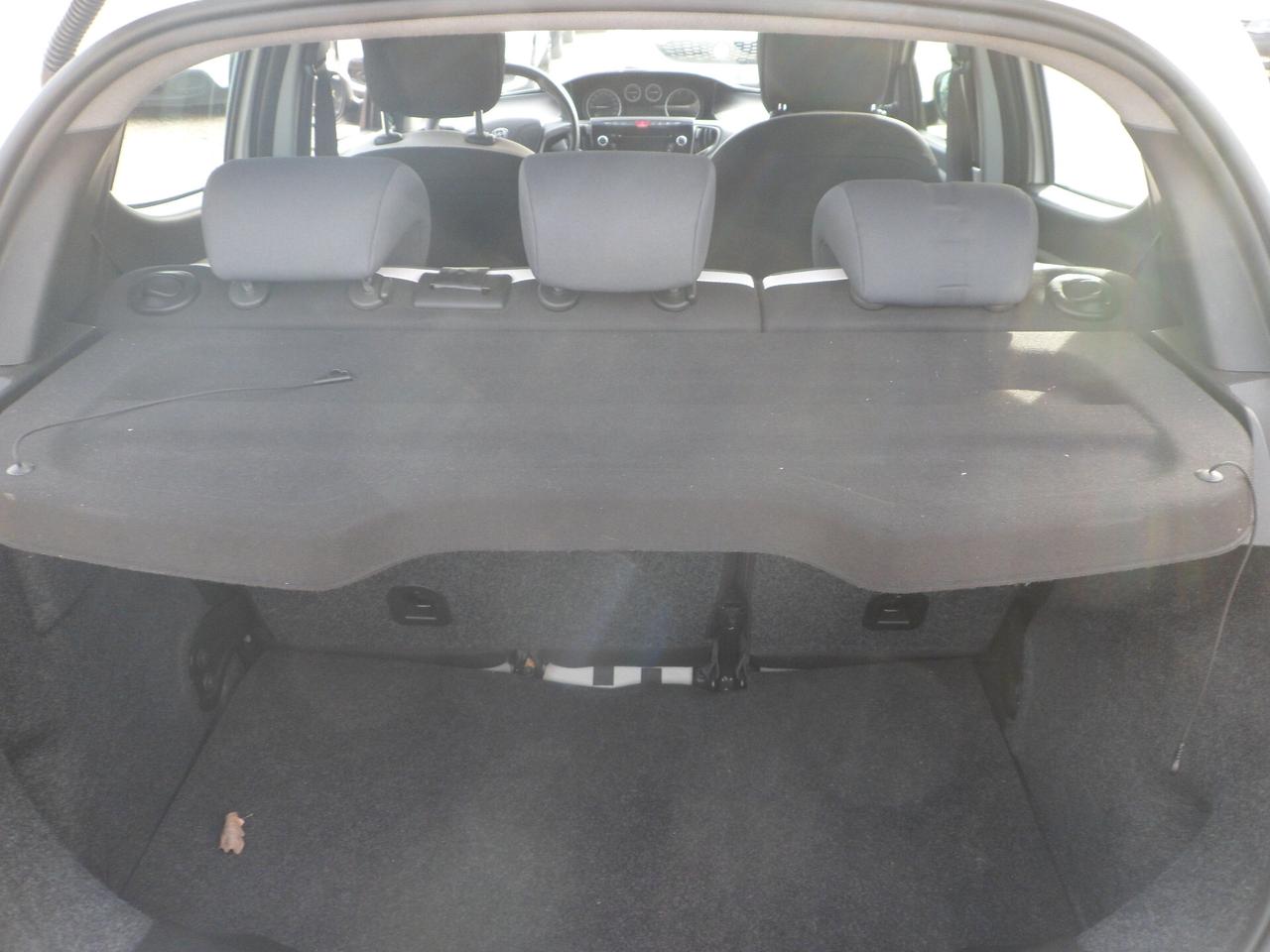 Lancia Ypsilon 0.9 TwinAir 85 CV 5 porte S&S Platinum