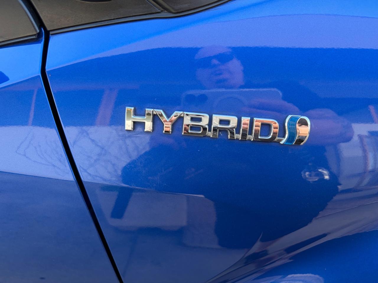 Toyota C-HR 1.8 Hybrid E-CVT Lounge