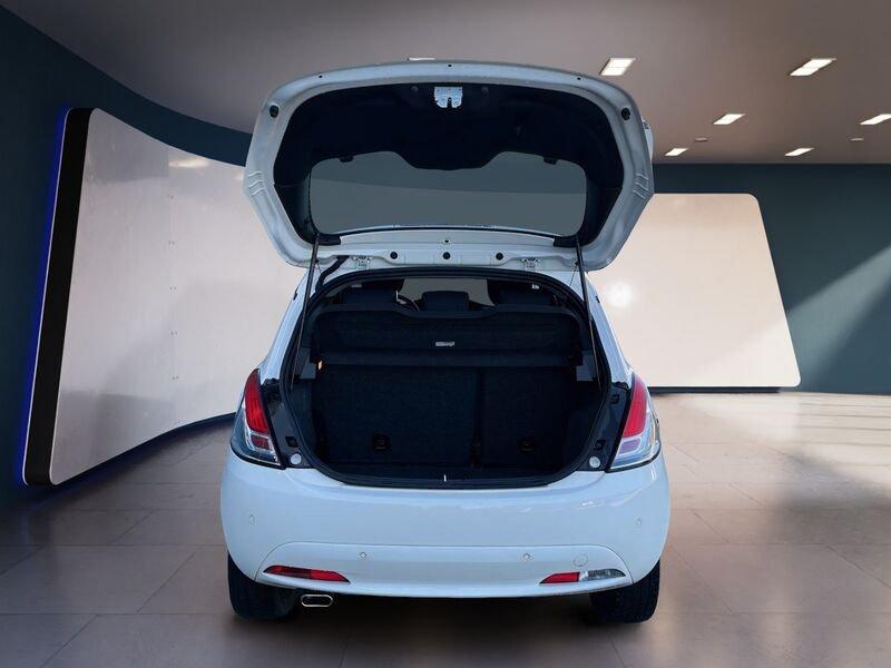Lancia Ypsilon III 2021 1.0 firefly hybrid Gold s&s 70cv
