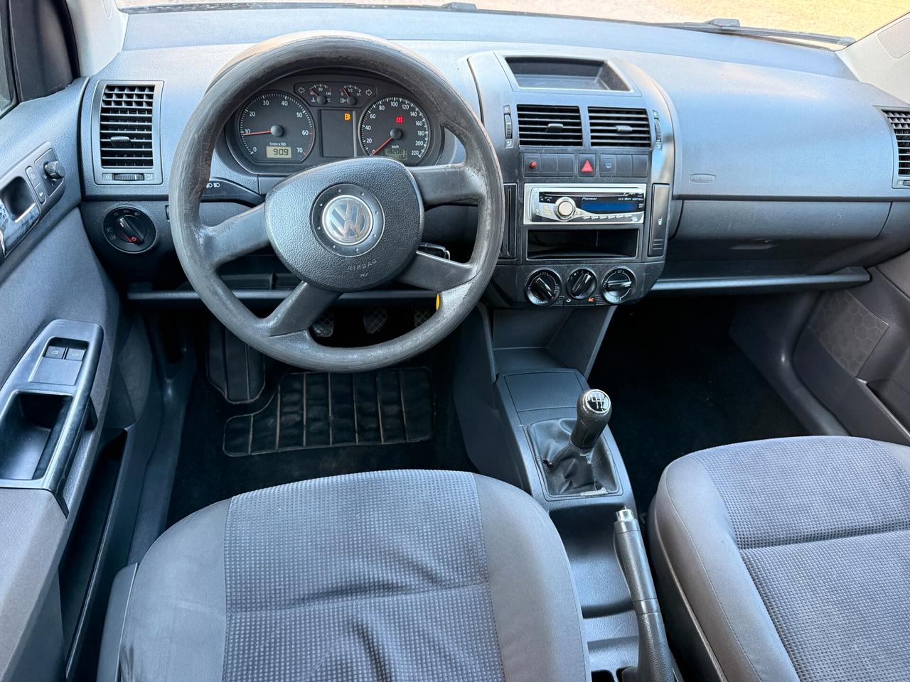 Volkswagen Polo 1.2/64CV 12V 5p. Comfortline