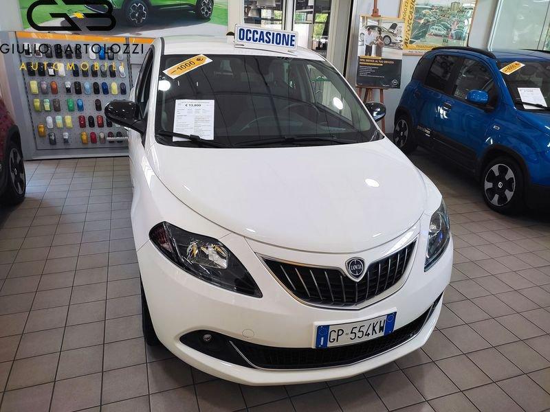 Lancia Ypsilon 1.0 FireFly 70cv Hybrid Gold Plus