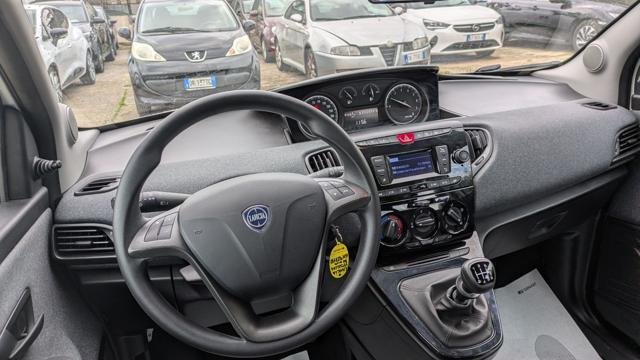 LANCIA Ypsilon HYBRID 1.0cc 70cv