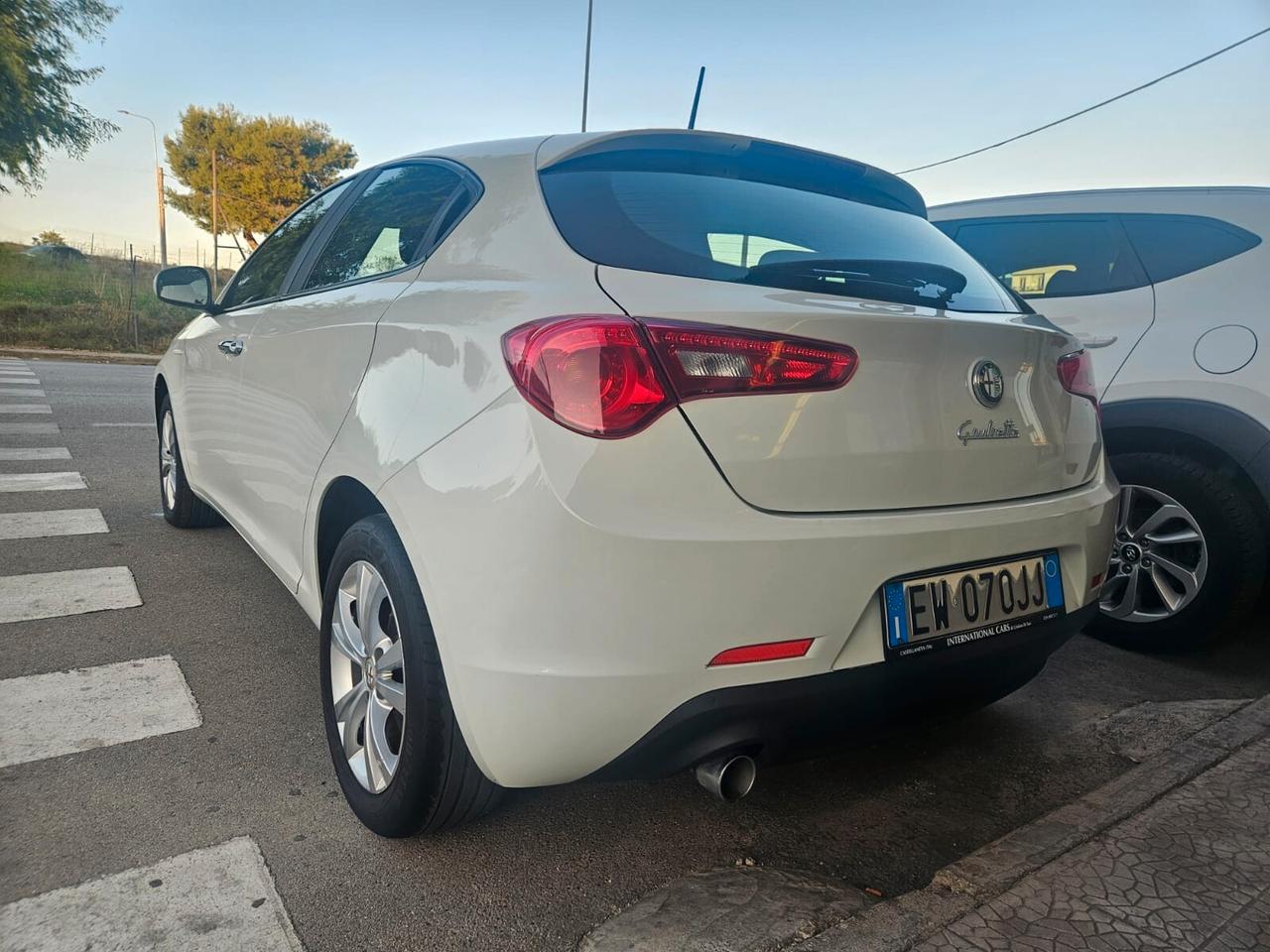 Alfa Romeo Giulietta 1.6 JTDM 105CV
