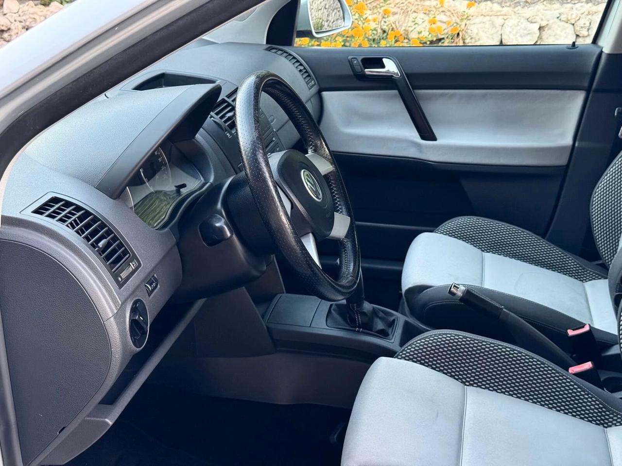 Volkswagen Polo CROSS 1.4/69CV TDI 5p. POLO CROSS