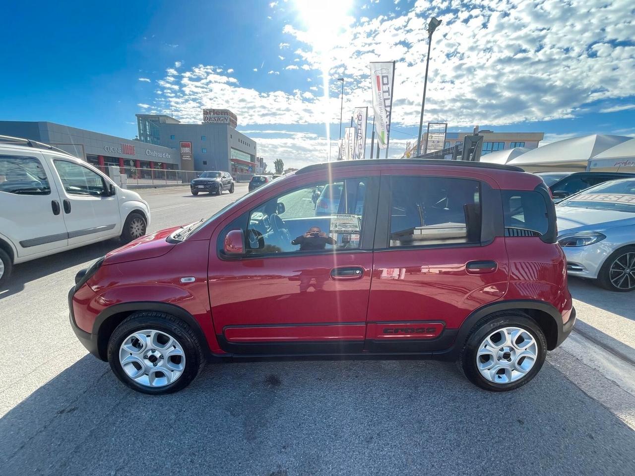 Fiat Panda Cross 1.0 FireFly S&S Hybrid