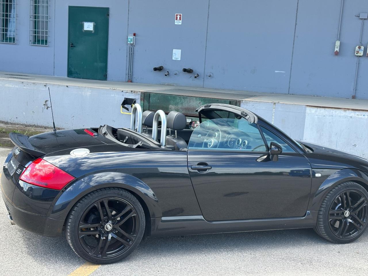 Audi TT 3.2 V6 Roadster Quattro Cabrio
