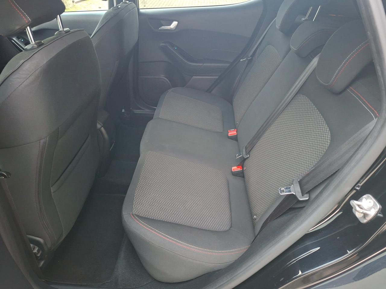 Ford Fiesta 1.5 TDCI ST-line *120CV*