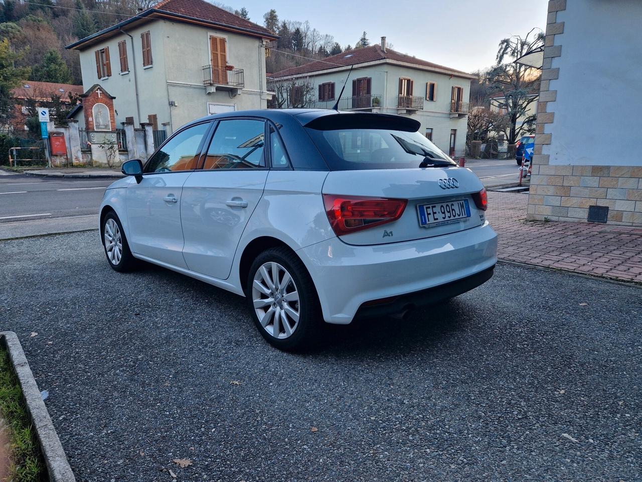 Audi A1 1.0 82CV "54.600 km" Bluetooth, Clima, Start&Stop