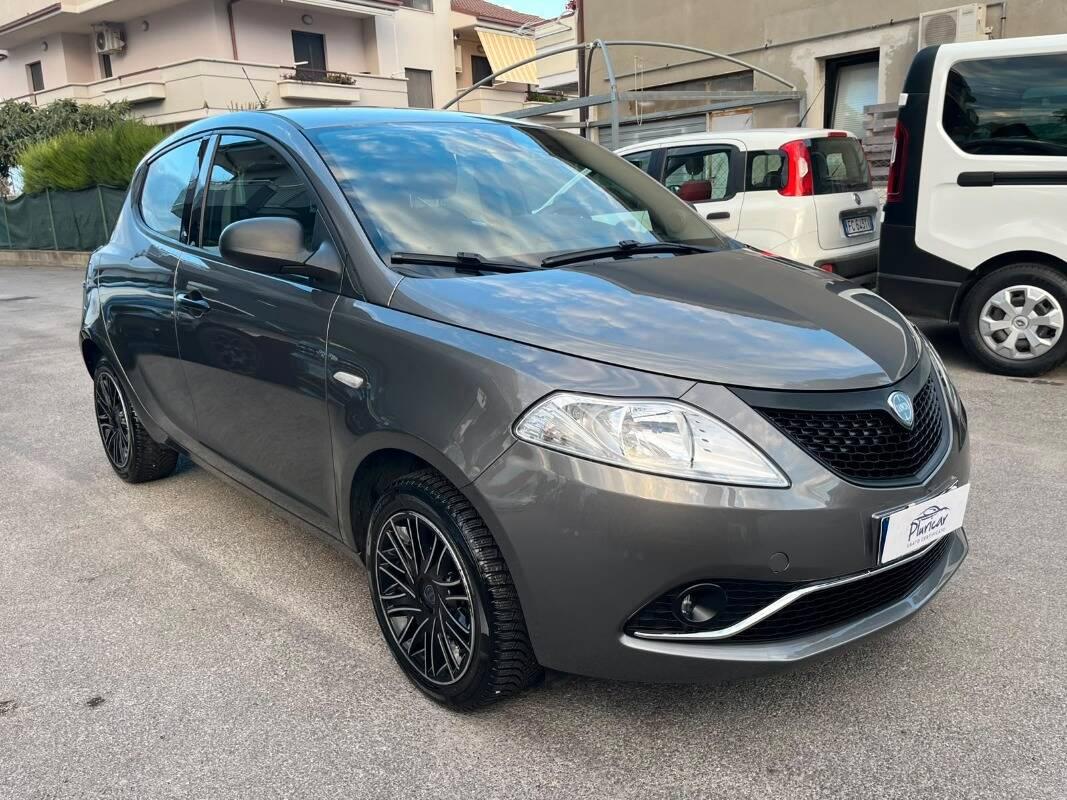 Lancia Ypsilon 1.2 Elefantino Blu ecochic Gpl 69cv my19