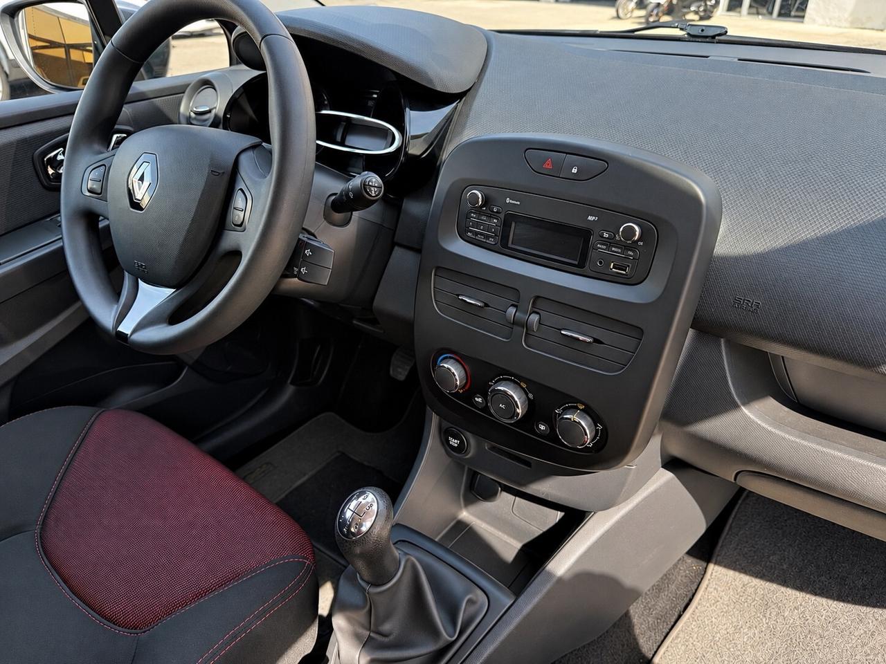 Renault Clio 1.5 dCi 8V 75CV 5 porte Costume National