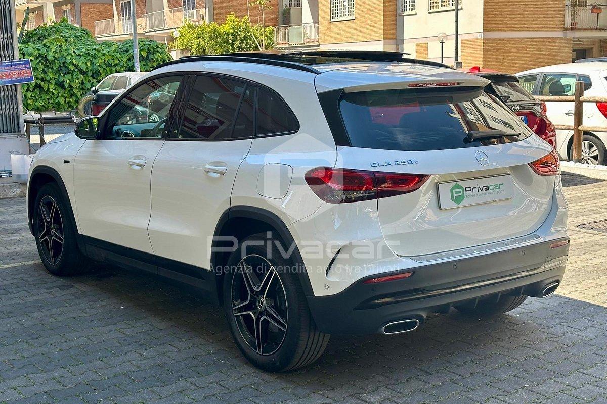 MERCEDES GLA 250 e EQ-Power Automatic Premium