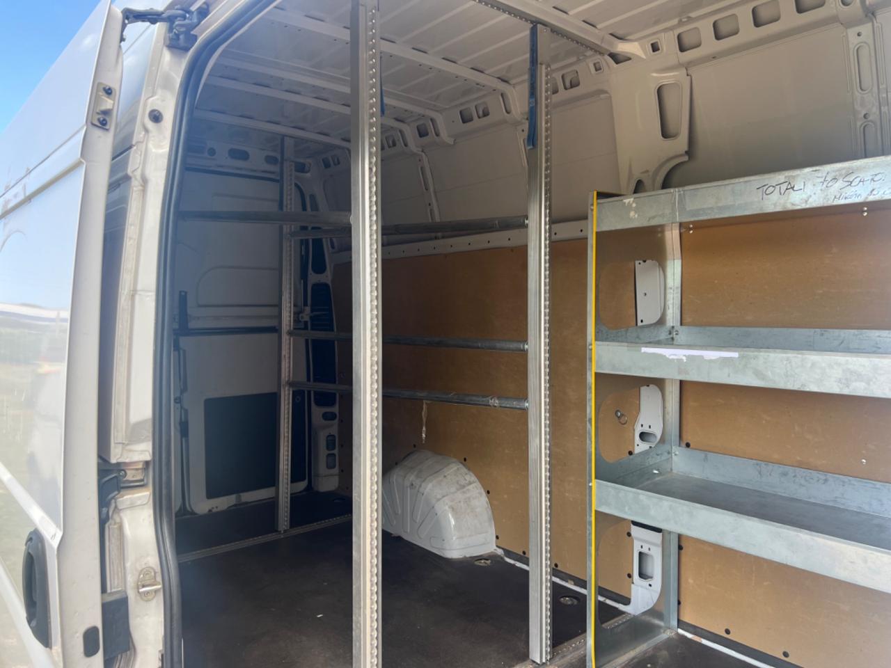 Fiat Ducato maxi. Distribuzione eseguita