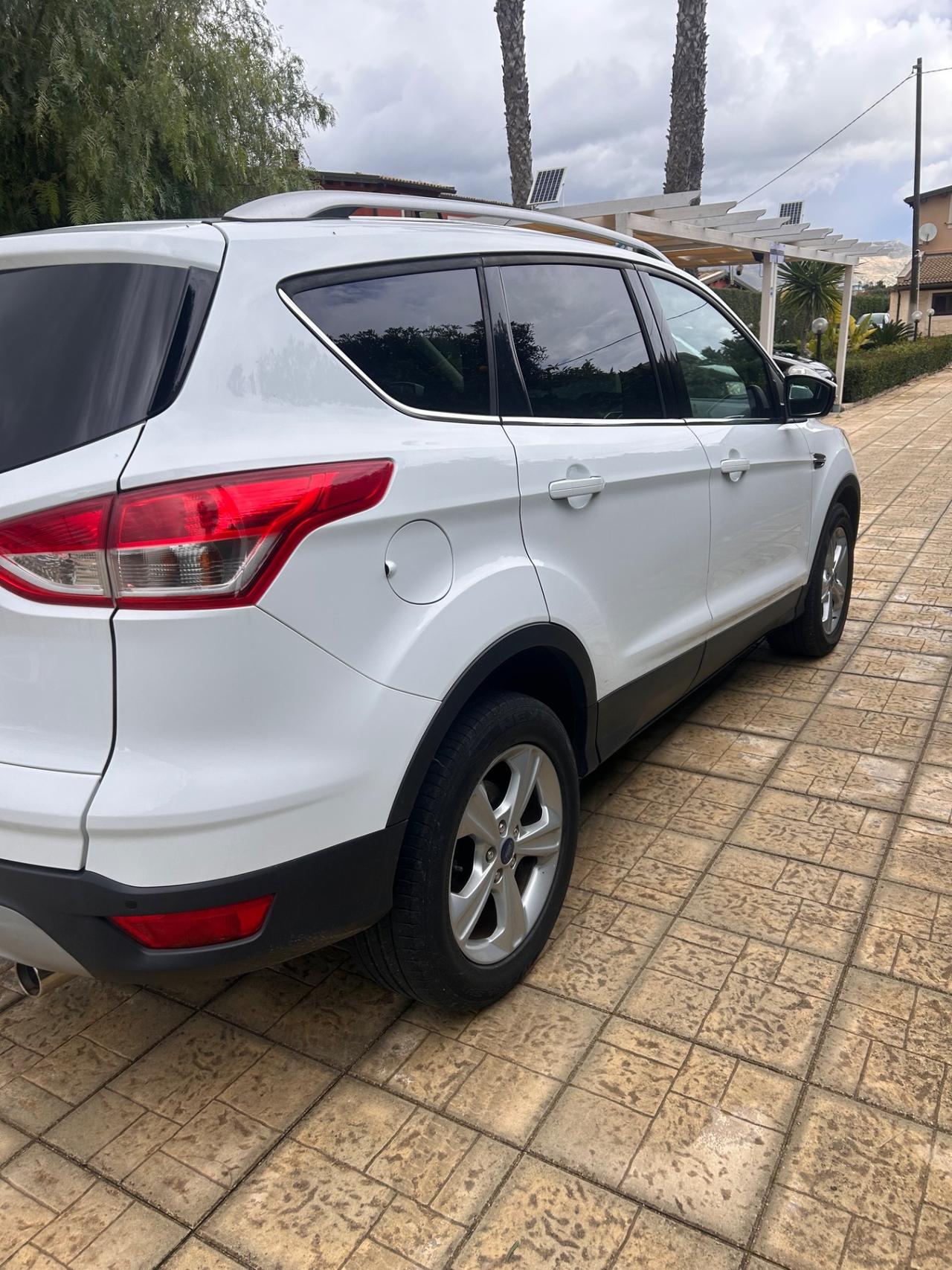 Ford Kuga 2.0 TDCI 115 CV 2WD Plus