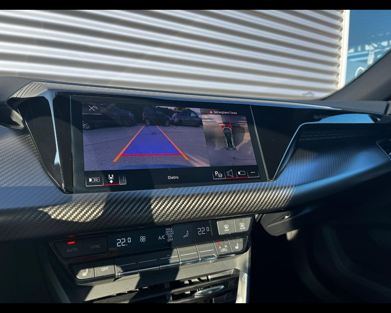 AUDI E - TRON GT QUATTRO