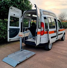 Fiat Doblo Doblò 1.9 120cv TETTO ALTO TRASPORTO DISABILI