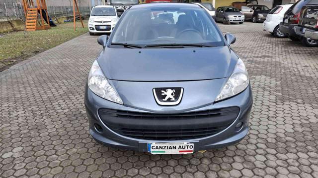 PEUGEOT 207 1.4 HDi 5p. XT ADATTO NEOPATENTATO