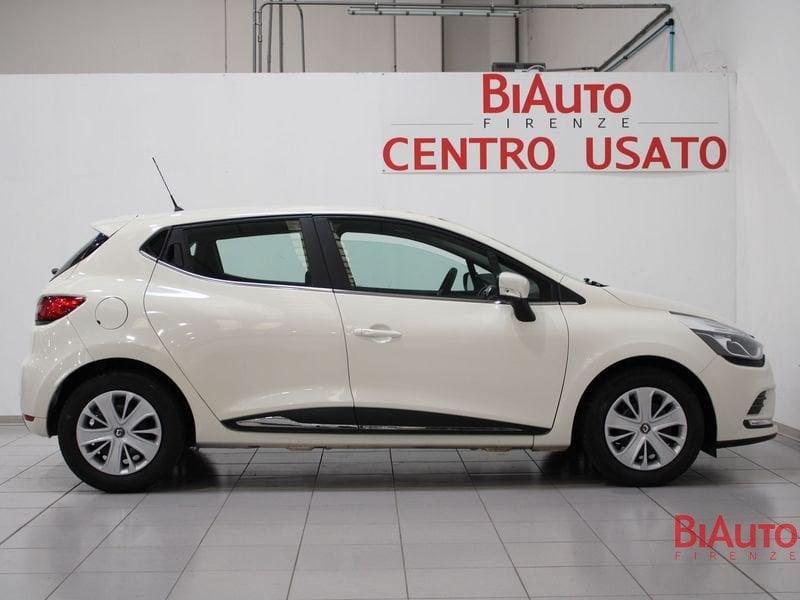 Renault Clio Clio 1.2 16v Zen 75cv