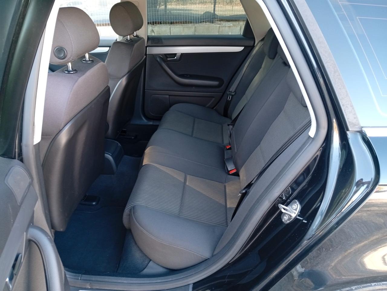 Audi A4 2.0 TDI F.AP. Avant quattro Top