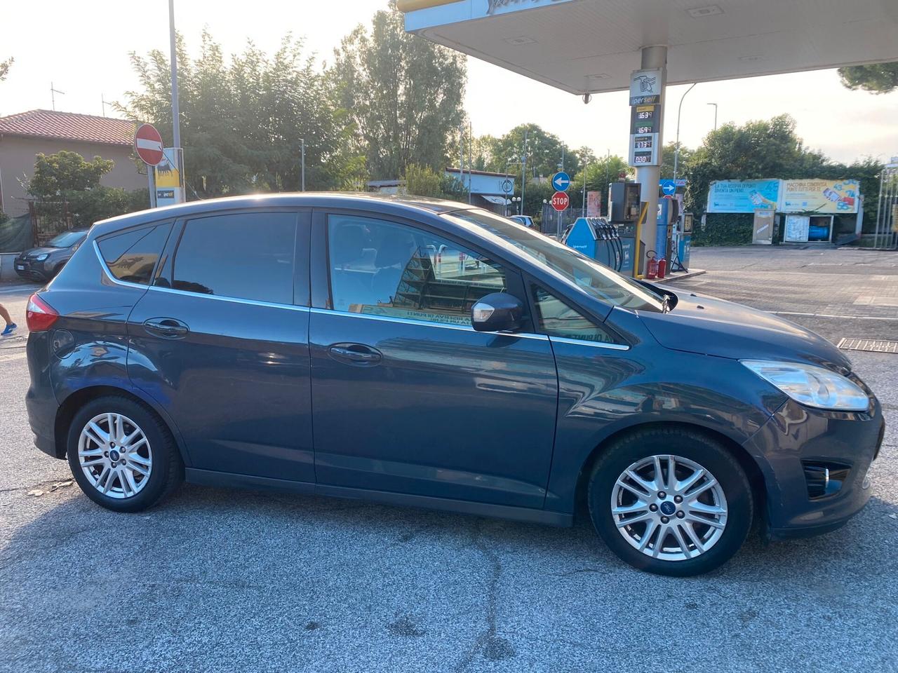 Ford C-Max 1.6 TDCi 95CV Titanium