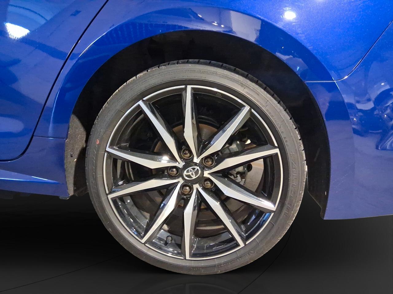 Toyota Corolla GR SPORT 1.8 Hybrid Touring Sports 122cv