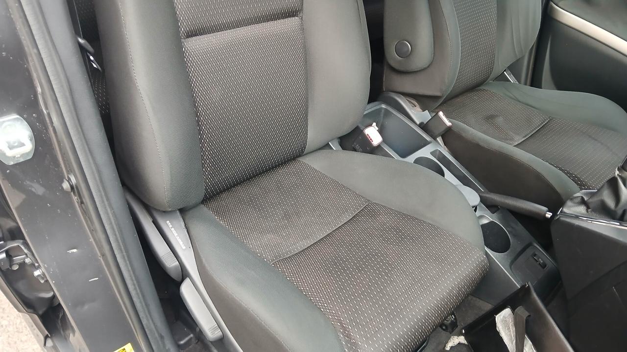 Toyota Verso 1600 BENZINA 5 POSTI