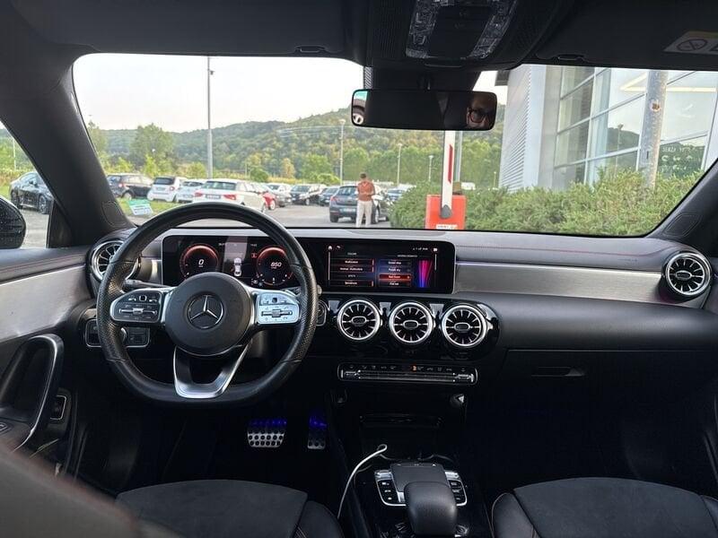 Mercedes-Benz CLA Coupé CLA 180 d Automatic Premium