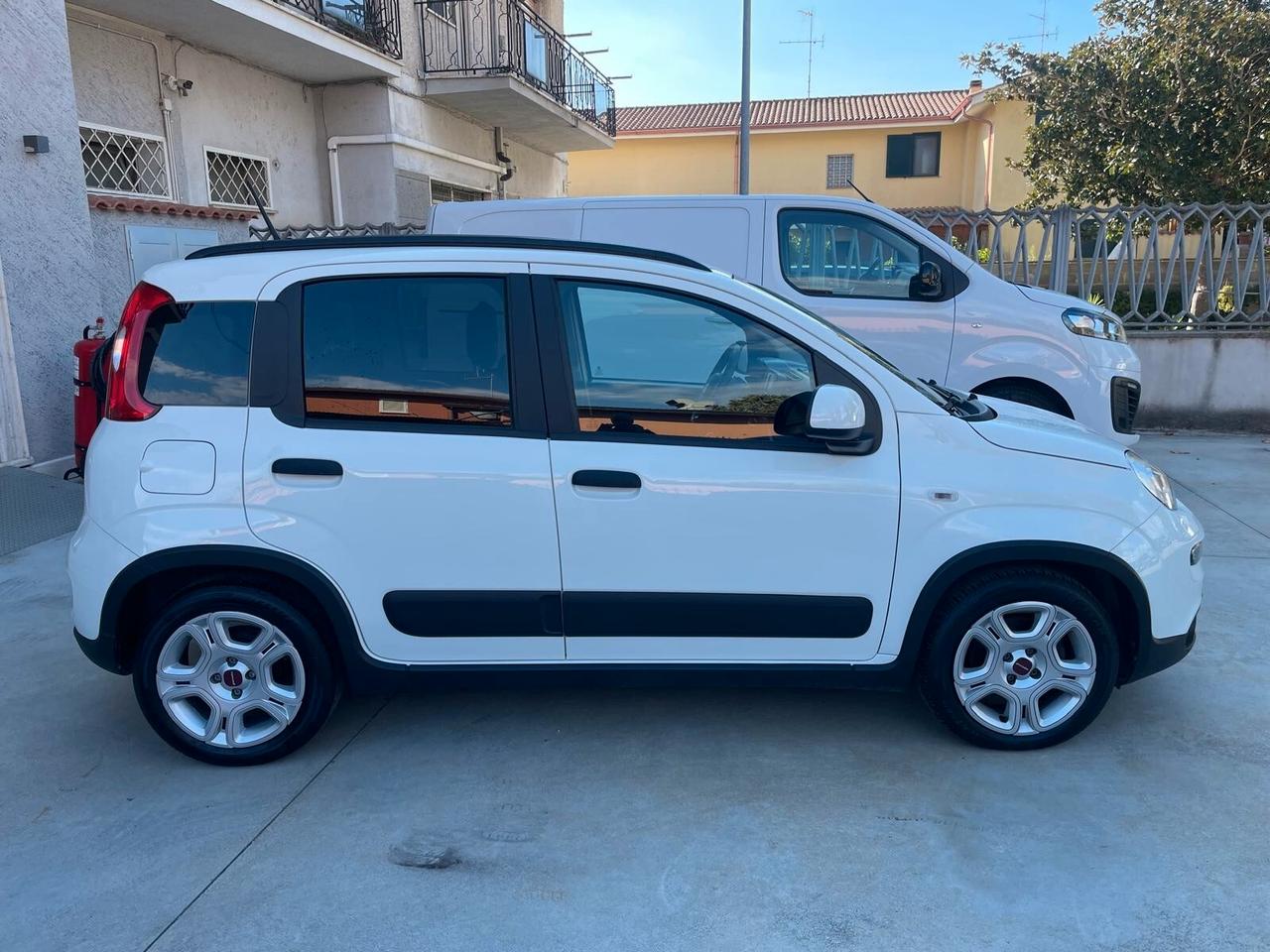 Fiat Panda 1.0 FireFly S&S Hybrid