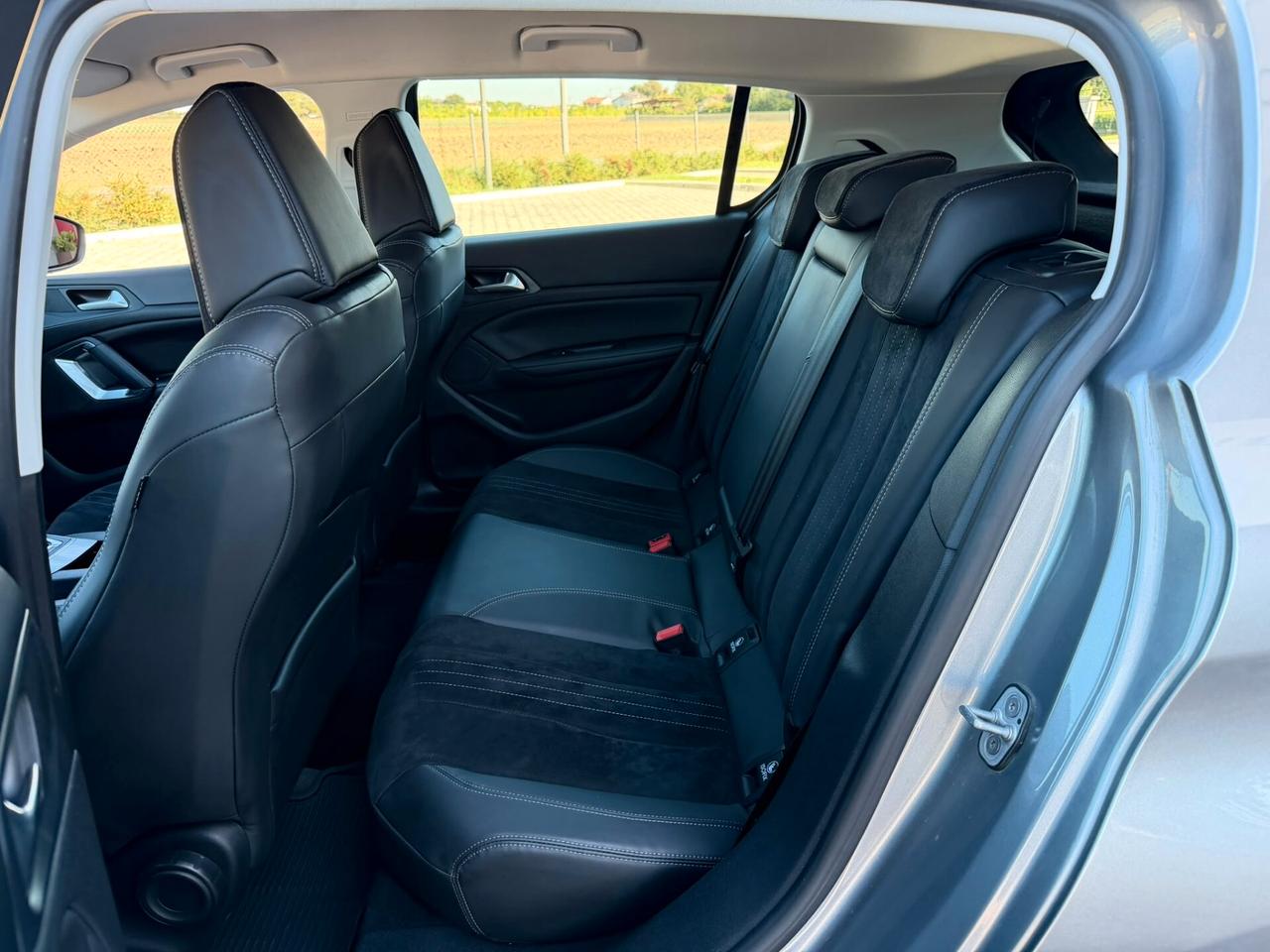 Peugeot 308 BlueHDi 120 CV Allure auto