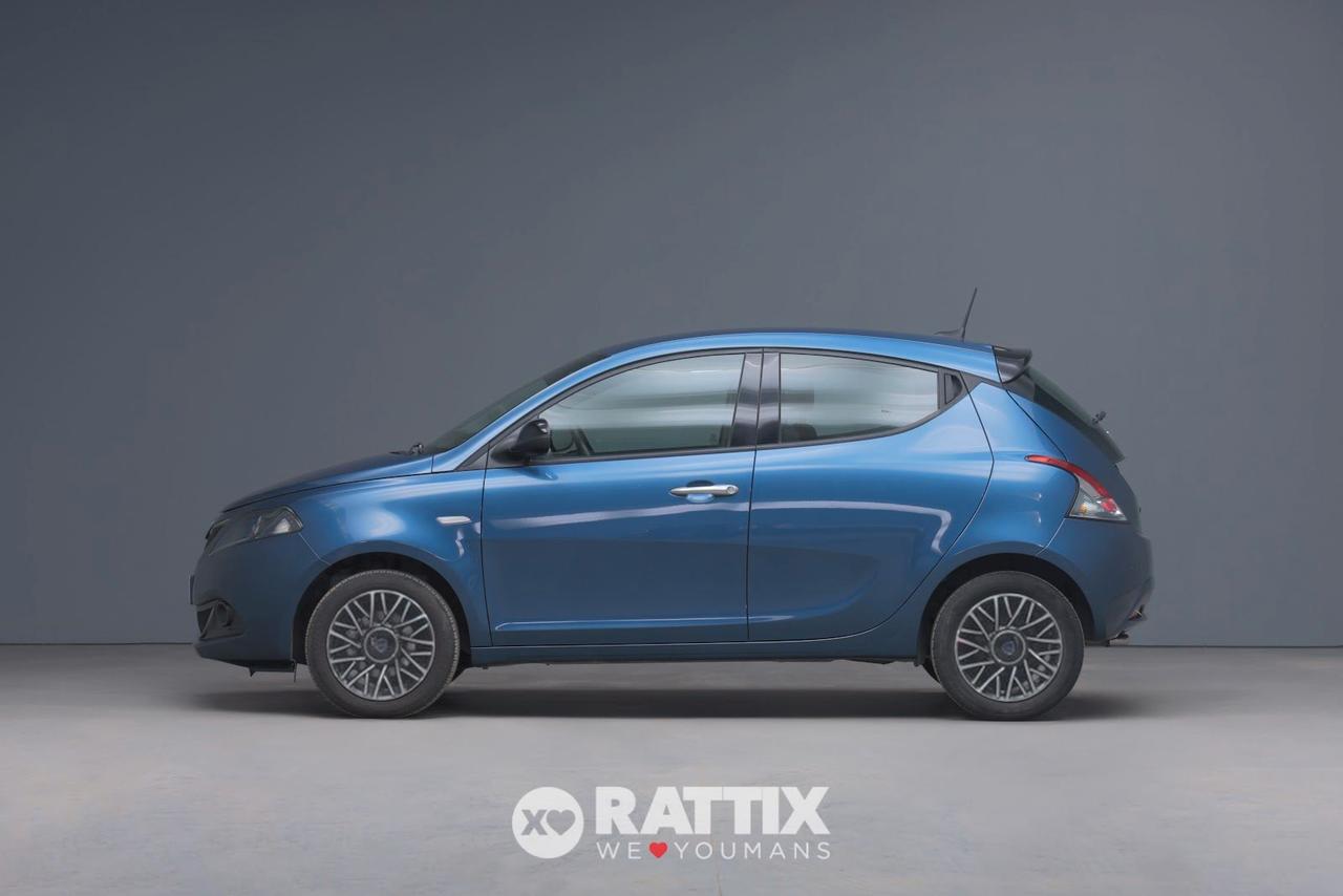 Lancia Ypsilon 1.0 Firefly Hybrid 70CV Platino