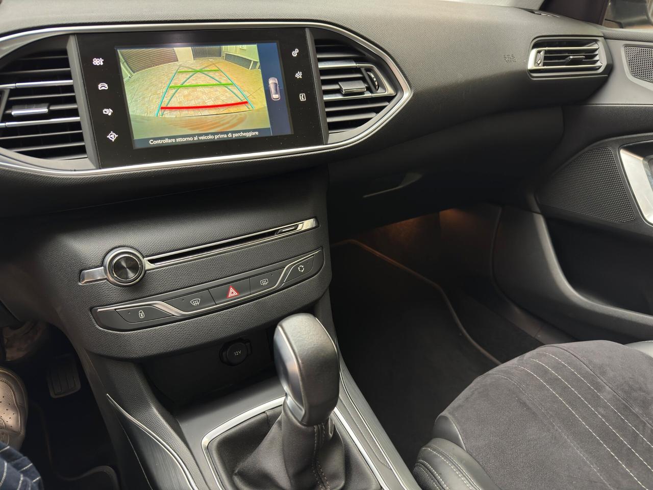 Peugeot 308 1.6 BlueHDi 120 cv S&S EAT6 GT Line