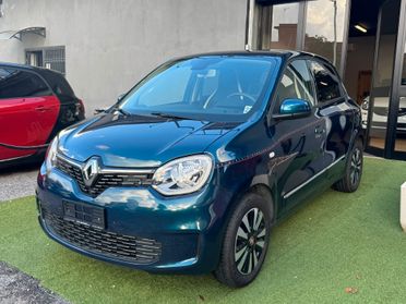 Renault Twingo 1.0 71CV SIGNATURE **PELLE NAVI SENSORI LED CAMERA GARANZIA PRONTA CONSEGNA NEOPATENTATI