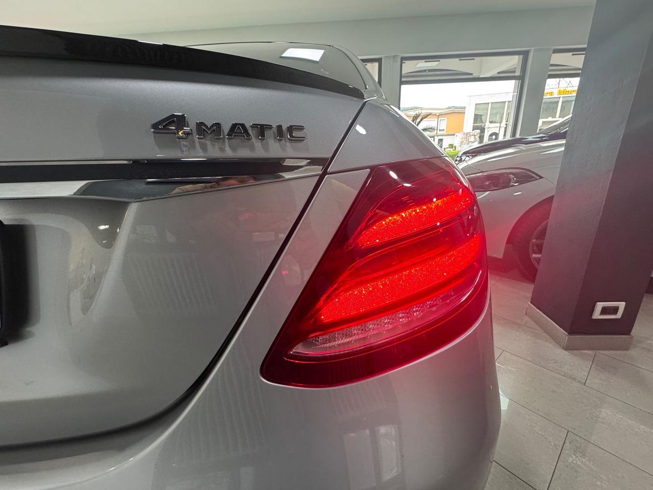 Mercedes-Benz E 220 E-Class E 220 D Business Sport