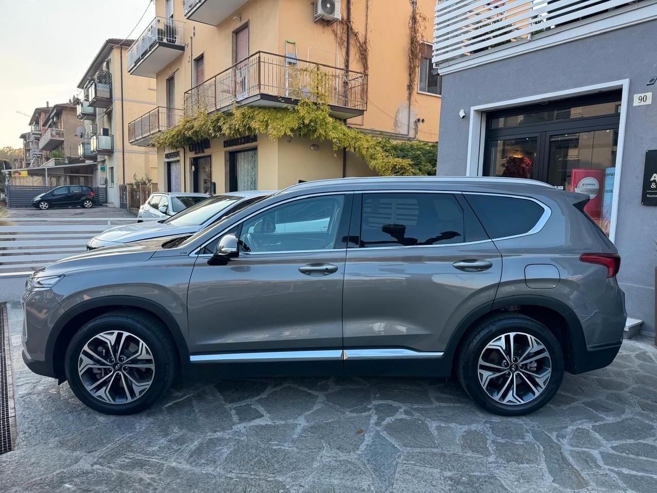 HYUNDAI SANTA FE 2.2 CRDi 4WD A/T 7p XPRIME