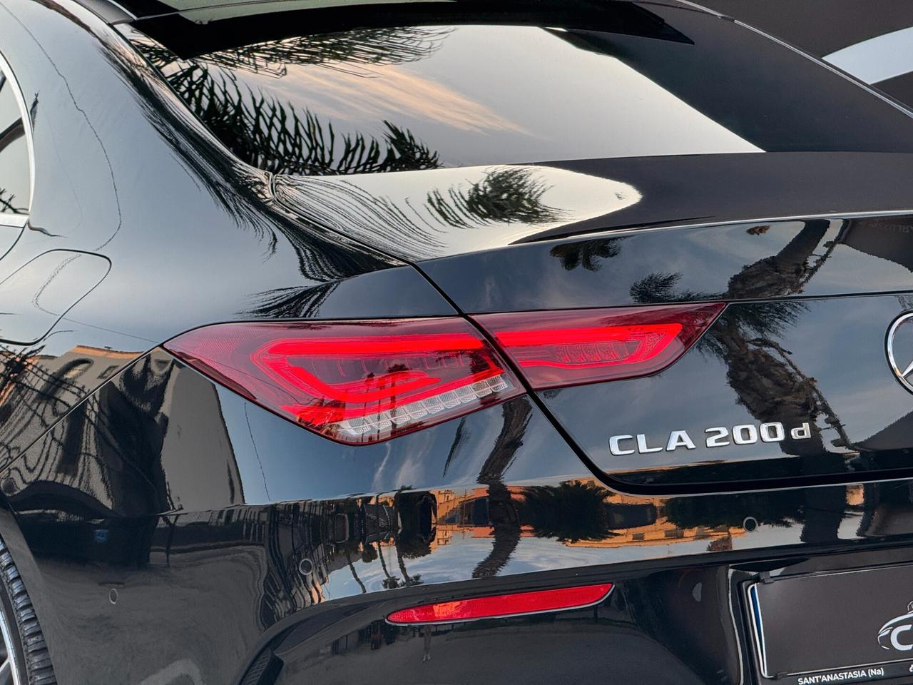 Mercedes-Benz CLA 200 d Premium Plus AMG TETTO