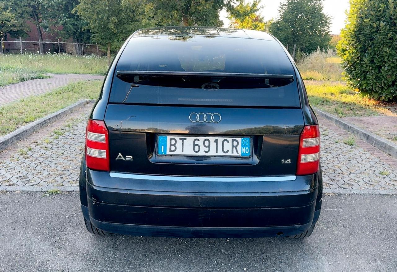 Audi A2 1.4 16V Top