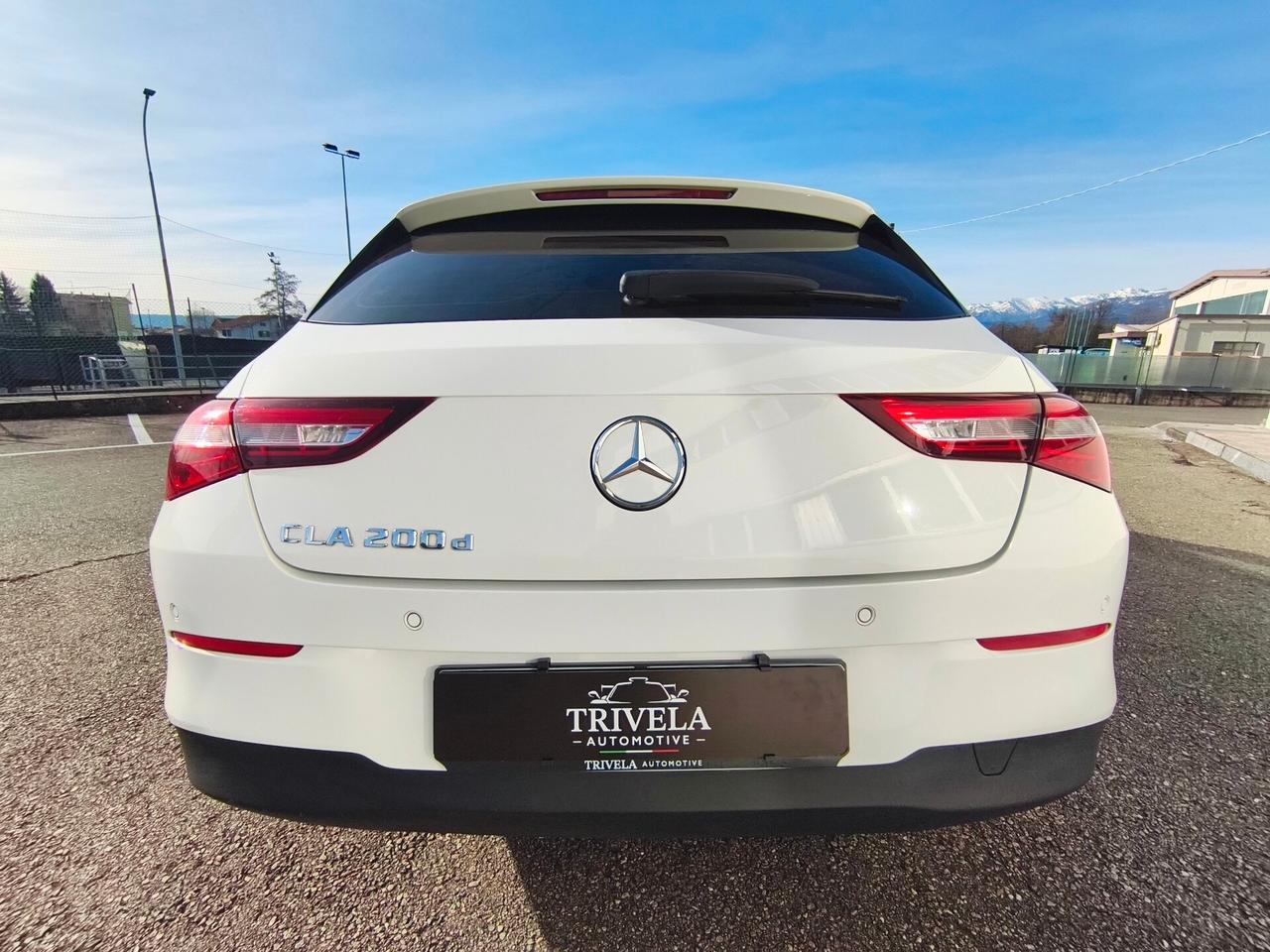 MERCEDES CLA S.Brake (X118) CLA 200 d Automati...