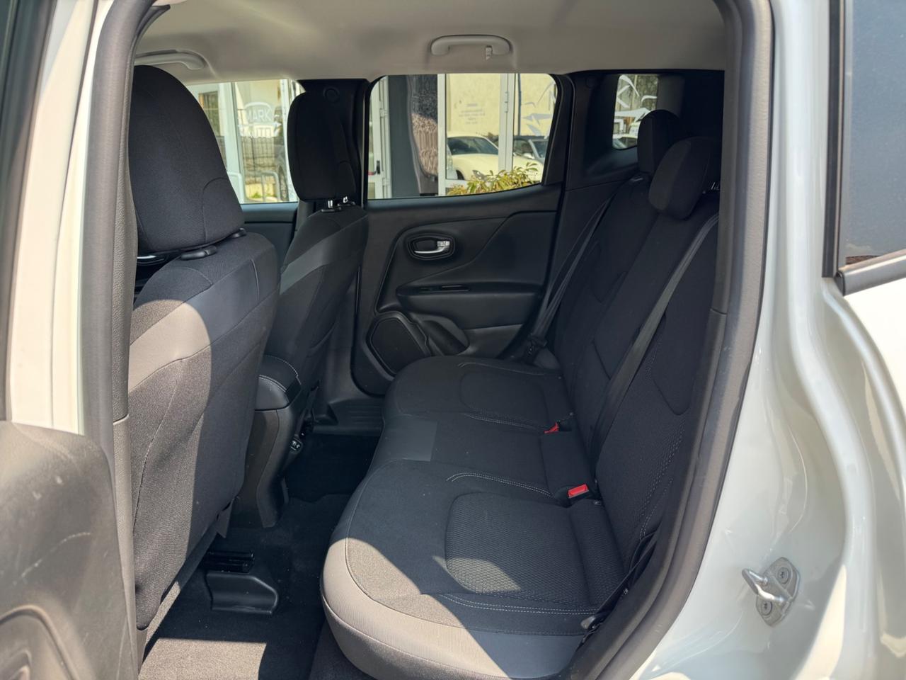 Jeep Renegade 1.3 T4 DDCT Limited