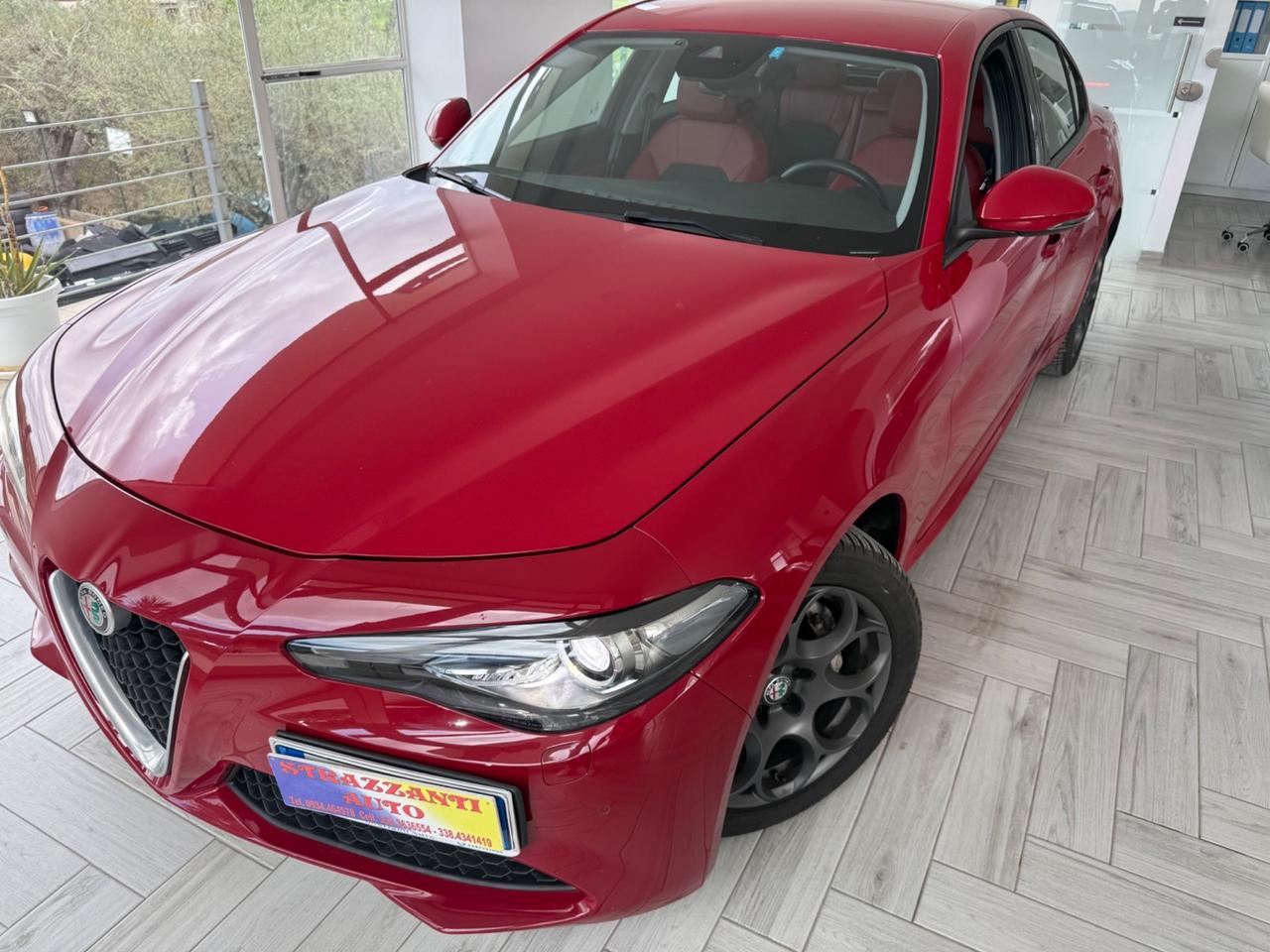 Alfa Romeo Giulia 2.2TurboD150cv ROSSO FERRARI+CARTIER2019