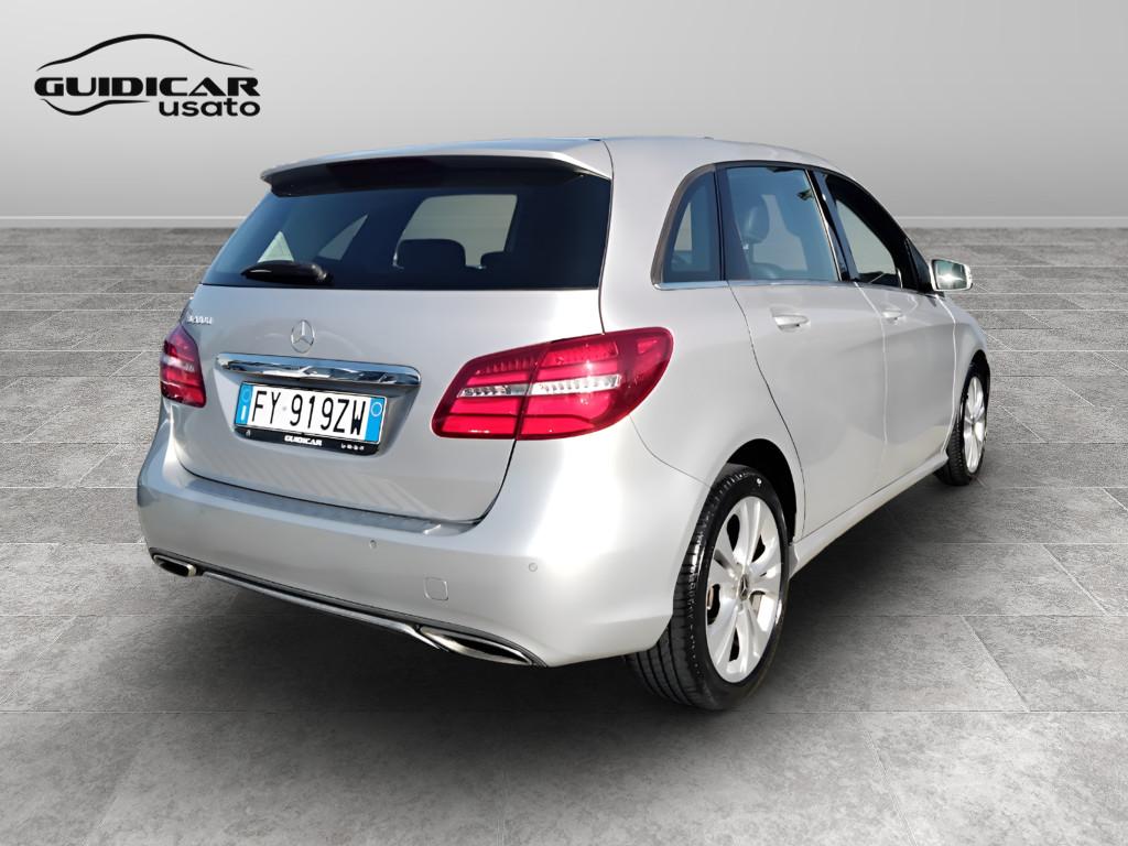 Mercedes-Benz Classe B - T246 - B 200 d (cdi) Sport auto