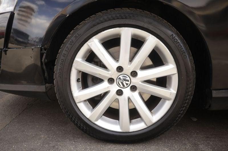 Volkswagen Passat Volkswagen Passat Variant 2.0 tdi Highline 170cv dsg Unicoproprietario