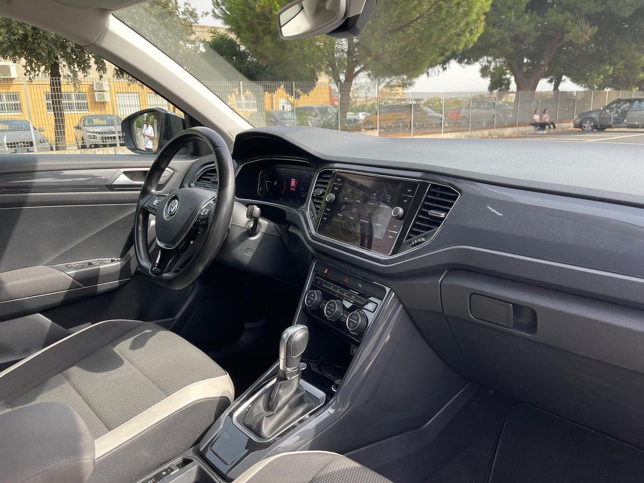 Volkswagen T-Roc 2.0 TDI Advanced #12150