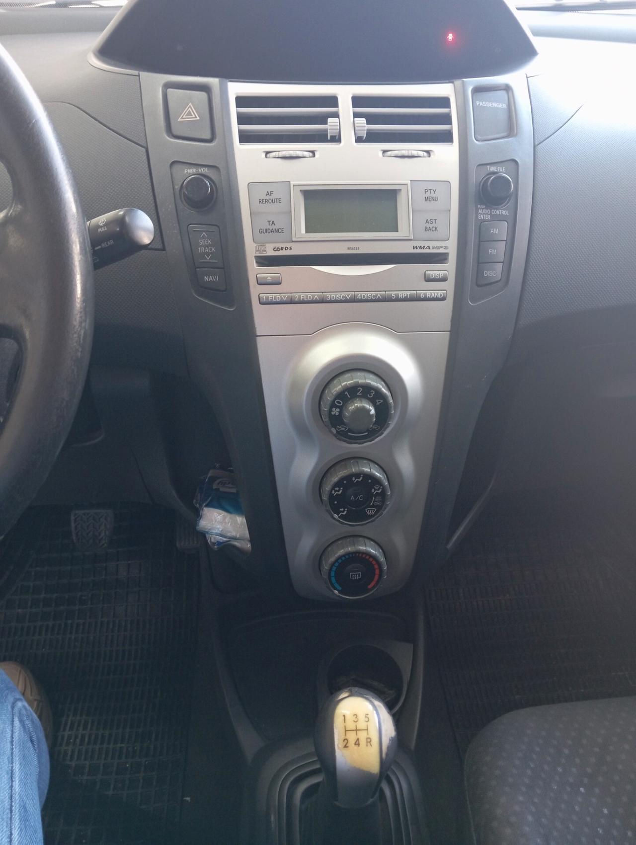 Toyota Yaris 1.4 Diesel 2009 CON GARANZIA