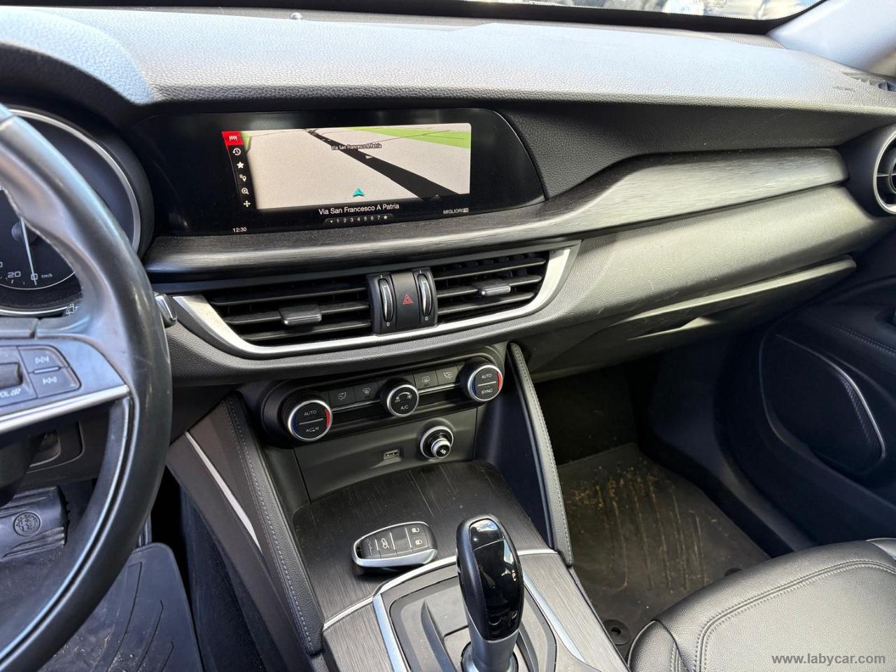 ALFA ROMEO Stelvio 2.2 T.diesel 210 CV AT8 Q4 Exec. X COMMERCIANTI