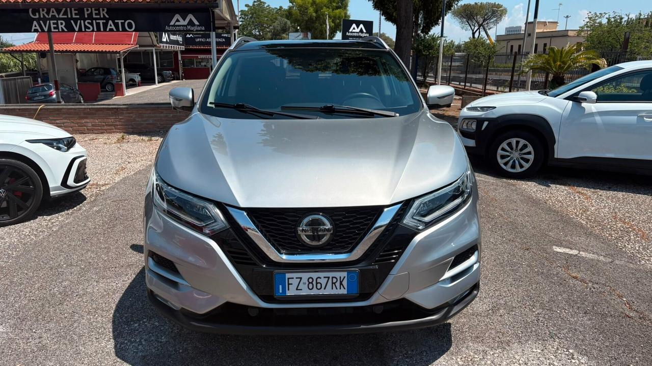 Nissan Qashqai 1.3 DIG-T 140 CV Tekna