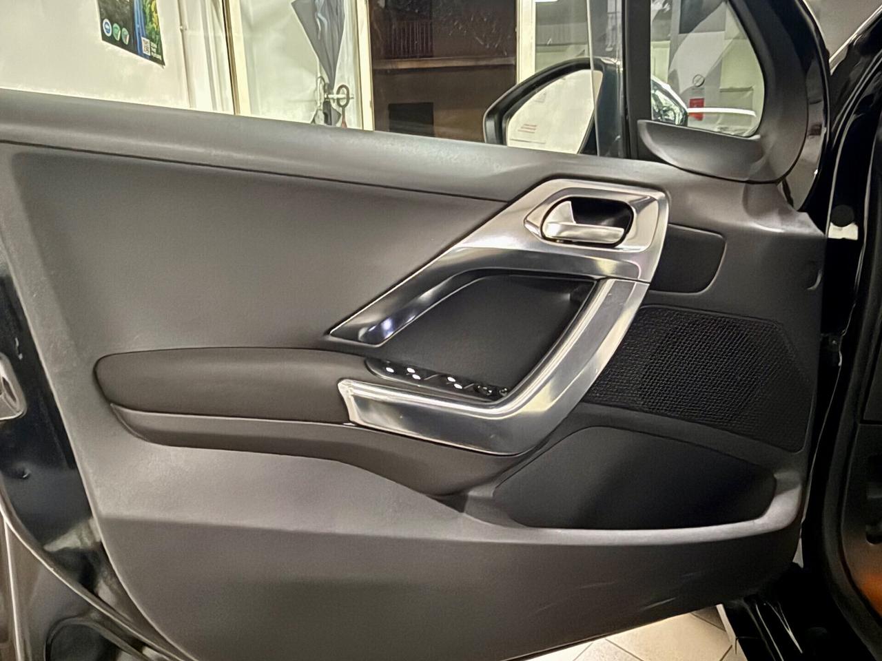 Peugeot 2008 BlueHDi 100 S&S Allure